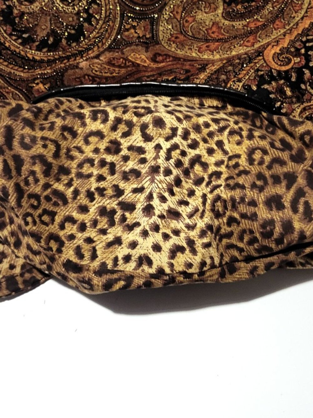 Bueno Tapestry Purse Half Moon Structured Boho Cottagecore Sparkle Vintage - Picture 13 of 16
